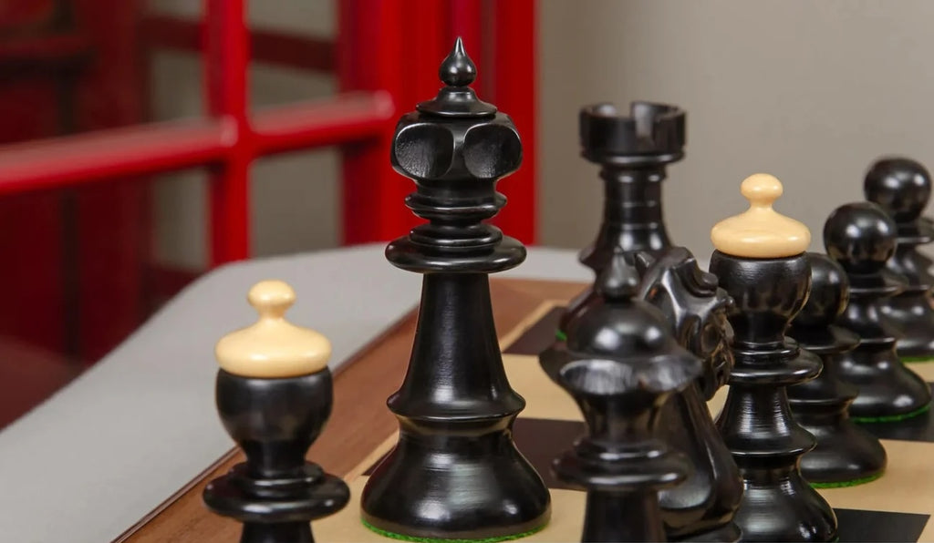 The Austrian Coffeehouse Luxury Chess Set