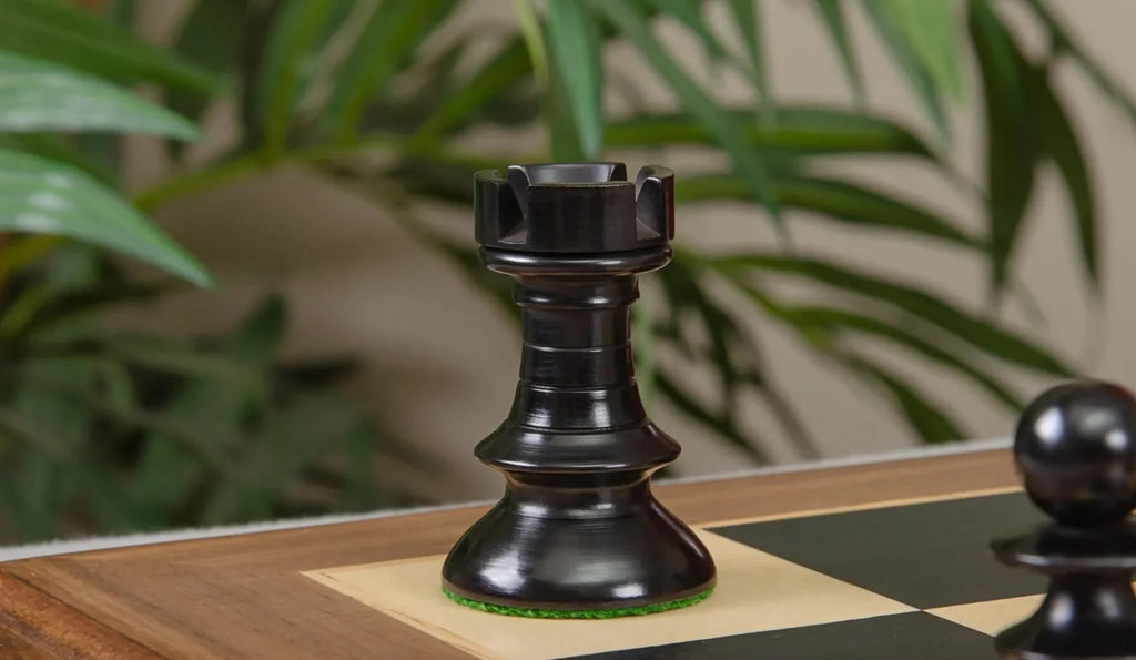 The Austrian Coffeehouse Luxury Chess Set