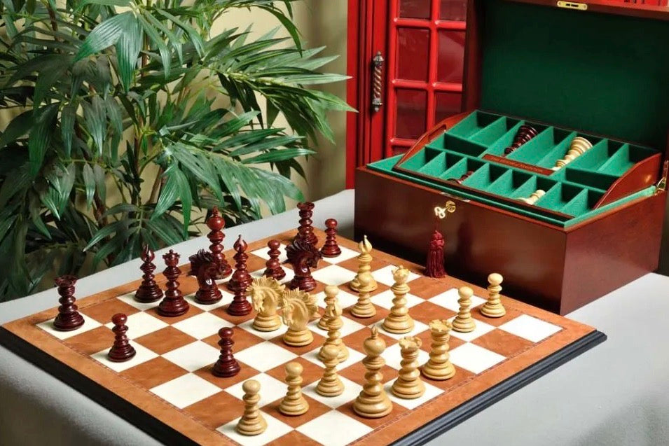 The Savano Series Chess Set
