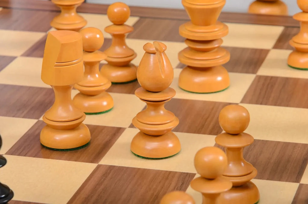 The Georgian Classic Chess Set