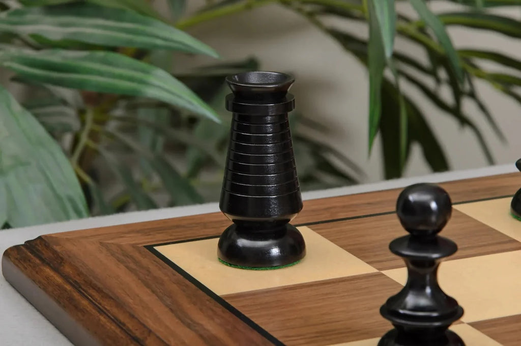 The Georgian Classic Chess Set