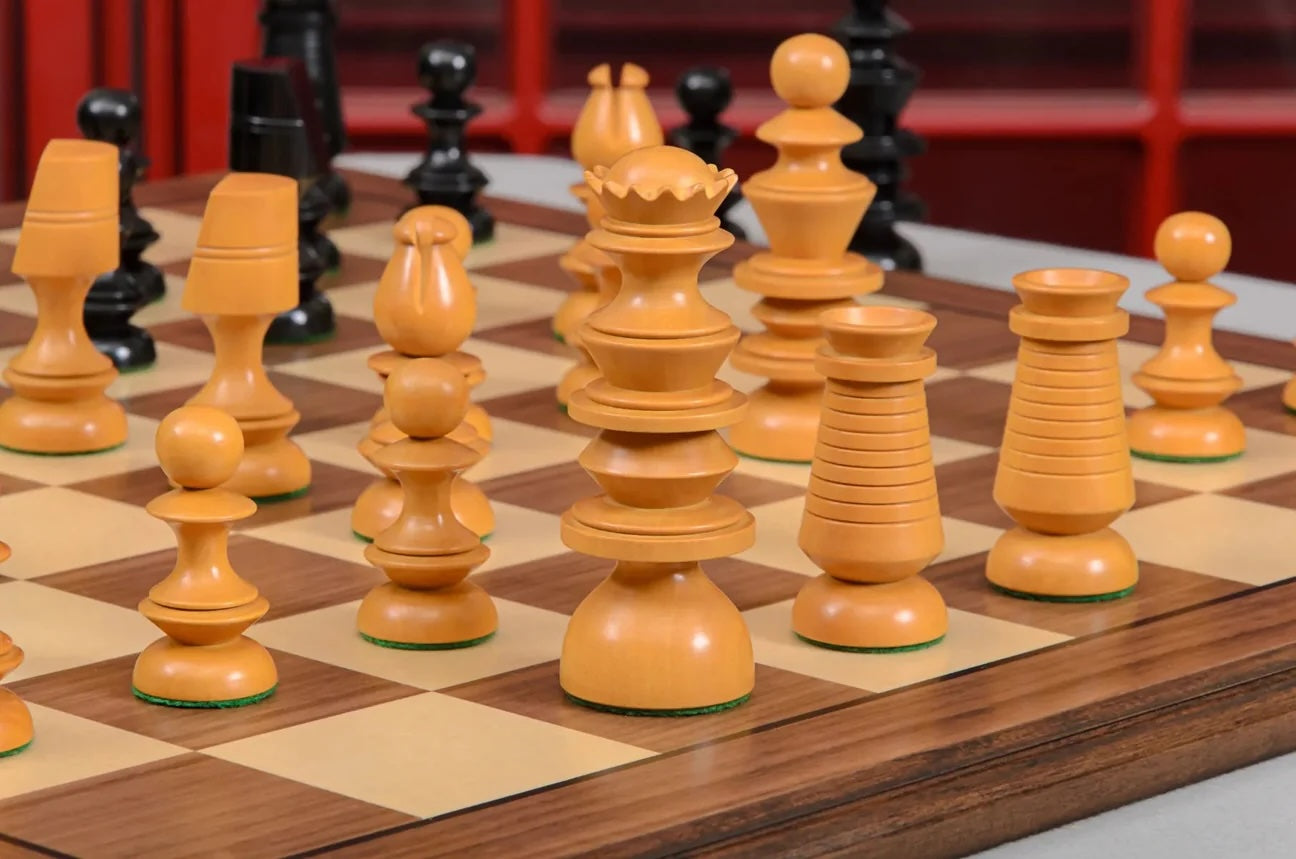 The Georgian Classic Chess Set